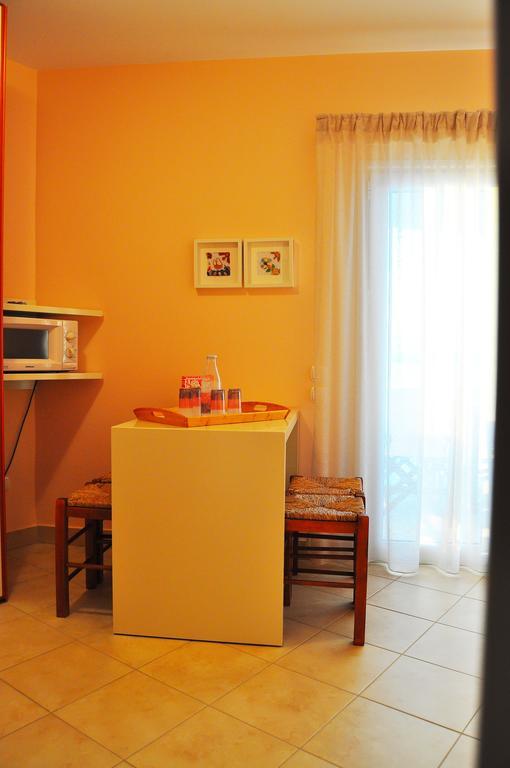 Pyrgos Zante Suites Alykanas  Extérieur photo