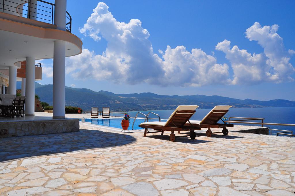 Pyrgos Zante Suites Alykanas  Extérieur photo